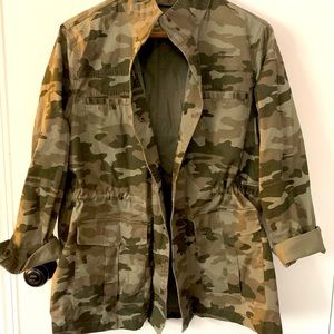 Universal thread camp utility jacket